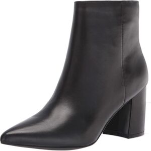 Steve Madden Women's Nadalie Fashion Boot size 8M